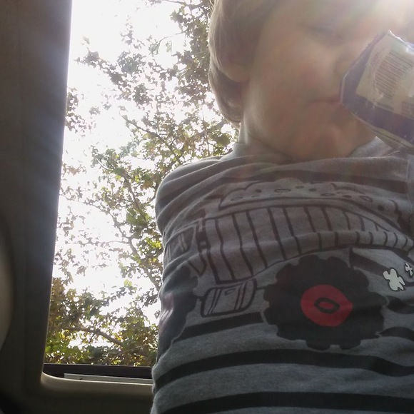 Profile Picture of Amanda Hansen (@caddykes) on Poshmark