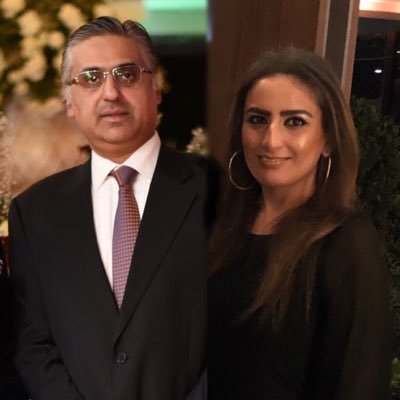 Profile Picture of Mona Bilour (@monabilour) on Twitter