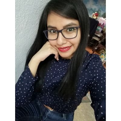 Profile Picture of 𝓔𝓵𝔂🌸 (@Tanii_Lara) on Twitter