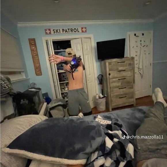 Profile Picture of Matt Rudden (@mattrudden) on Poshmark