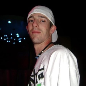 Lucian Hodges - Myspace Profile Picture of Lucian Hodges (@lucianhodges) on Myspace