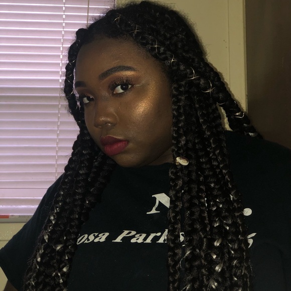 Profile Picture of Colby Johnson (@colby1223) on Poshmark