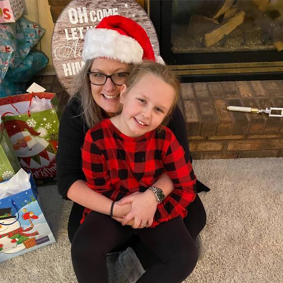 Profile Picture of Kelli Bossick (@kbossick24) on Poshmark