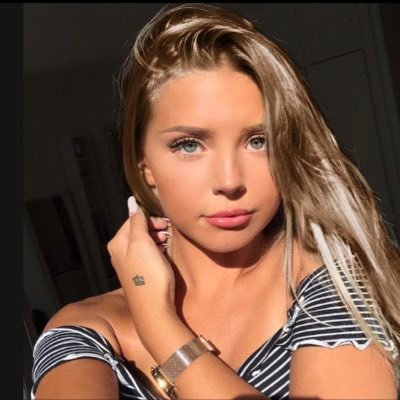 Profile Picture of Jasmine Tovar (@Theyluvjazzy100) on Twitter