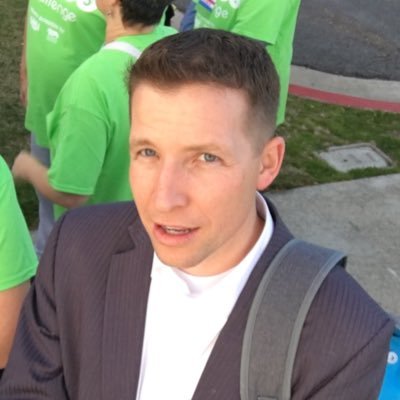 Profile Picture of Mike Craig (@mbcraig) on Twitter