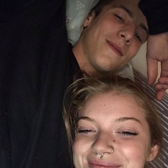 Profile Picture of Skyleur Daiello (@skyskatess) on Poshmark