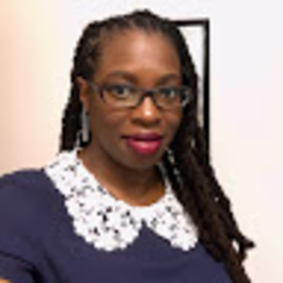 Profile Picture of Chinelo Onwualu (@chineloonwualu) on Poshmark