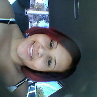 Profile Picture of Sarah Tongue (@@LuckieInLov3) on Twitter