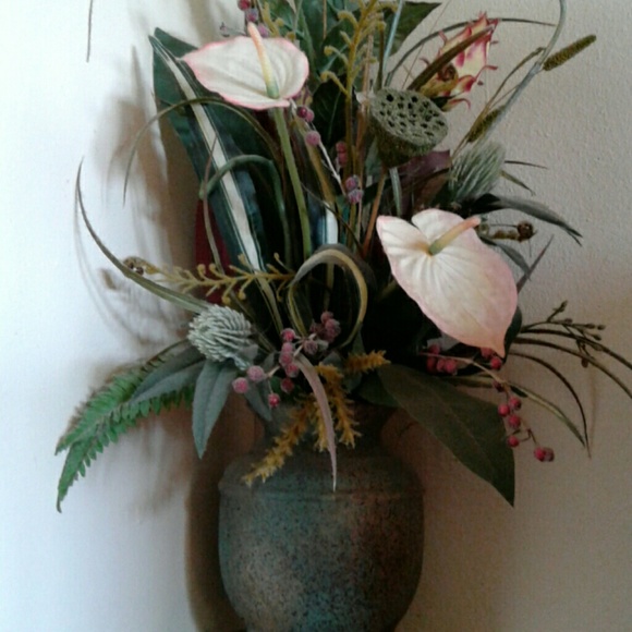 Profile Picture of Jevita Falton (@sunshine_1949) on Poshmark