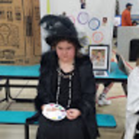 Profile Picture of Laura Doddo (@ldoddo307) on Poshmark