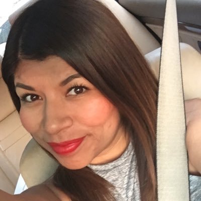 Profile Picture of Juliana Ortiz (@JulianaOrtizSD) on Twitter