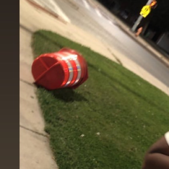 Blesson O - Poshmark Profile Picture of Blesson O (@blessono) on Poshmark