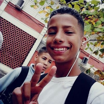 Profile Picture of MENOR PIVETE (@Ronald71406168) on Twitter