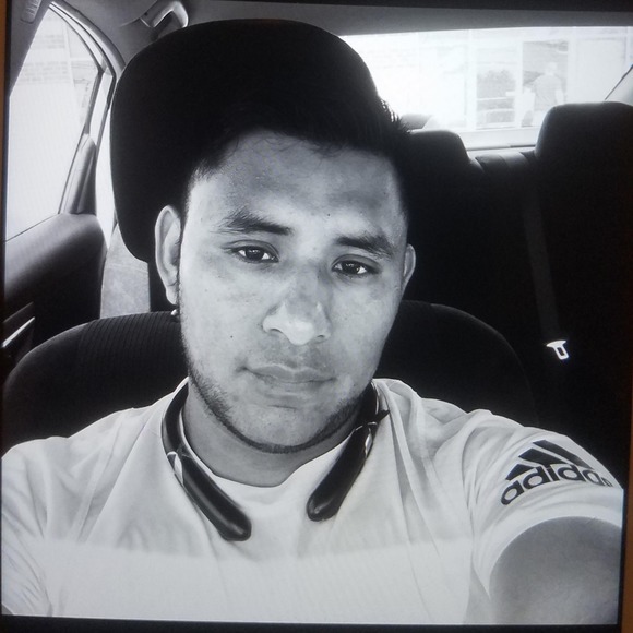 Profile Picture of Eriberto Lopez chavez (@eribertol) on Poshmark