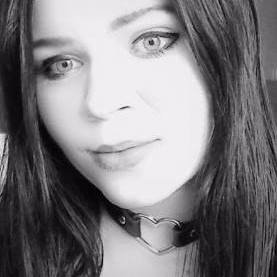 Profile Picture of Julia Liddell (@mcgeeliddell) on Twitter