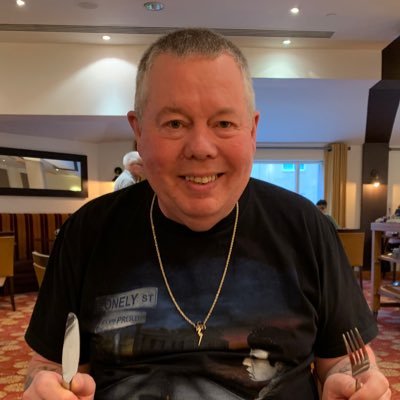 Profile Picture of Michael Comley (@michaelcomley) on Twitter