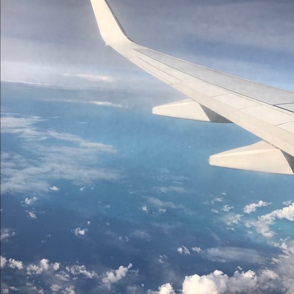 Profile Picture of Naomi Shirley (@officialnaomiii) on Poshmark