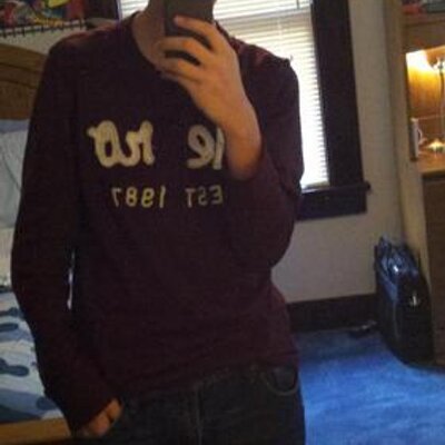 Profile Picture of Bryan Moll (@Larry_Bird_swag) on Twitter