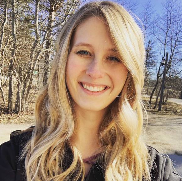 Profile Picture of Michaela Stclair (@michaela_st) on Poshmark