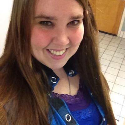 Profile Picture of Alyssa Simone (@Alyssasimone555) on Twitter