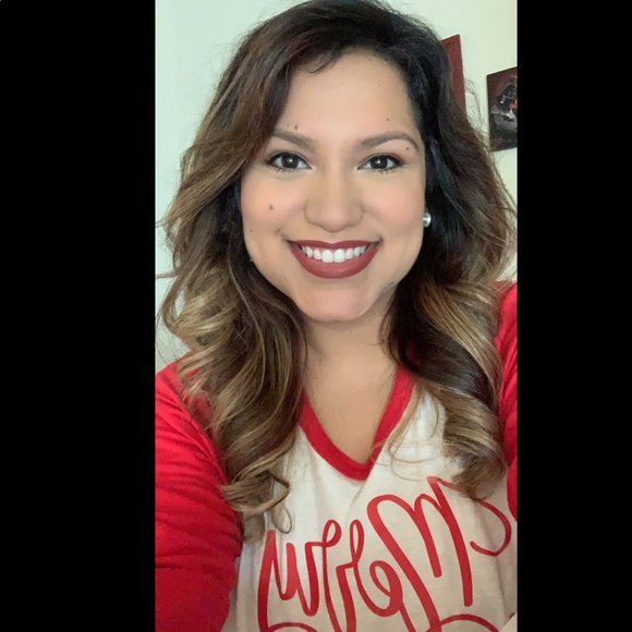 Profile Picture of Noreli Delgado (@romonoreli) on Poshmark