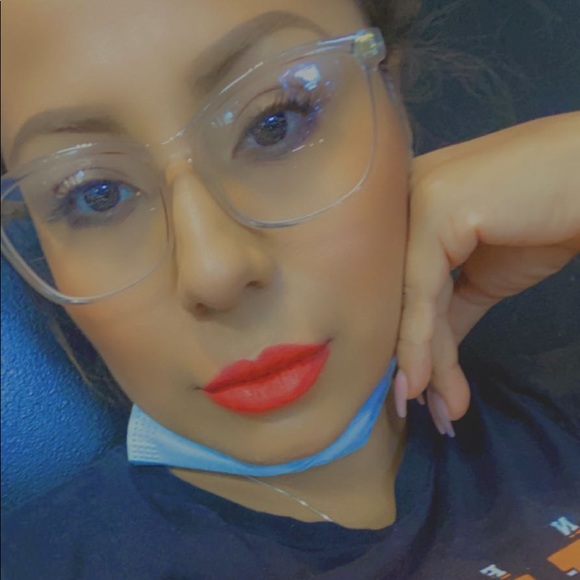 Profile Picture of Fatima Tostado (@fatimatostado) on Poshmark