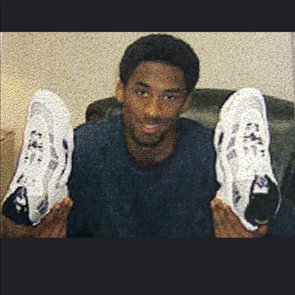 Profile Picture of Adam Oliva (@adam_oliva) on Poshmark