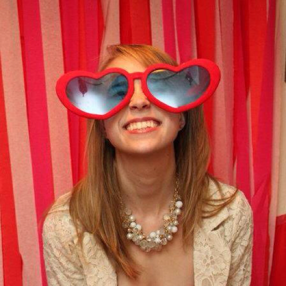 Profile Picture of Jordan-ann Schorch (@joannschorch) on Poshmark