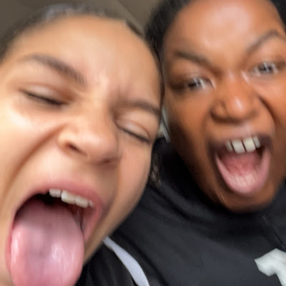 Profile Picture of Gabby Blakeslee (@gabbyblakeslee) on Poshmark