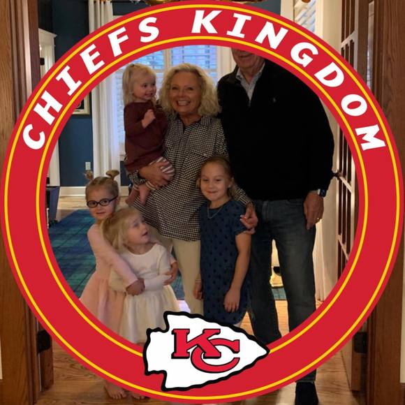 Profile Picture of Deanna Baginski (@deannabaginski) on Poshmark