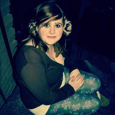 Profile Picture of Tara Graham (@james_sis) on Twitter