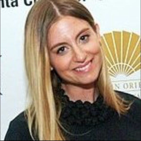 Profile Picture of Maddie Nachtmann (@maddienac13) on Poshmark