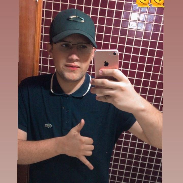 Profile Picture of Alex Moura (@alexmoura7) on Tiktok