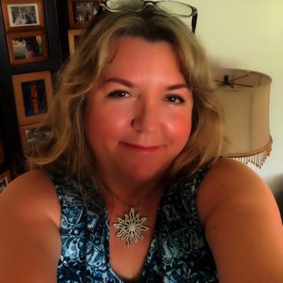 Profile Picture of Darlene McCoy Tuttle (@tuttle_mccoy) on Twitter