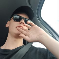 Profile Picture of Andrew Clausen (@andrew.clausen) on Tiktok