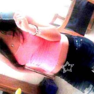 Profile Picture of Jaelin . (@queen_444) on Myspace