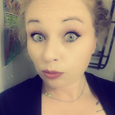 Profile Picture of Amber Abbott (@AmberAb58833273) on Twitter