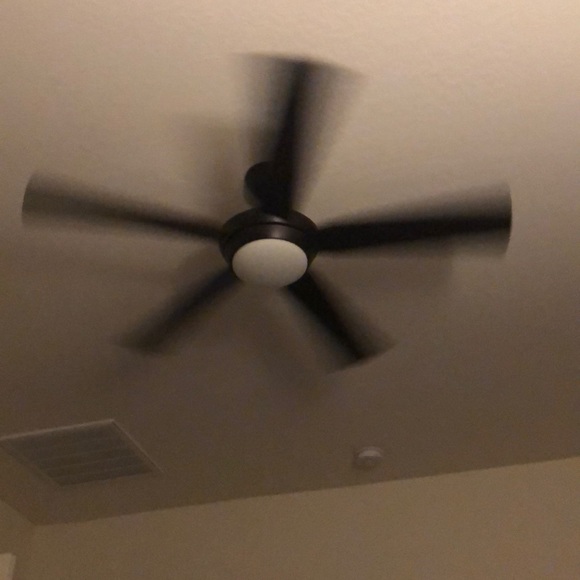 Profile Picture of Andrew Speedling (@ajspeedling) on Poshmark