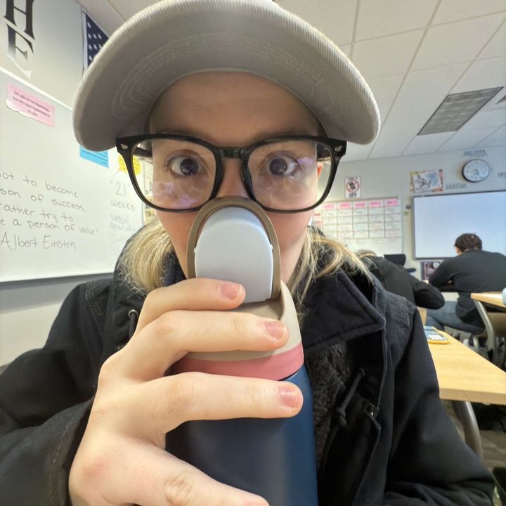 Profile Picture of Michelle (@michellecav0) on Tiktok