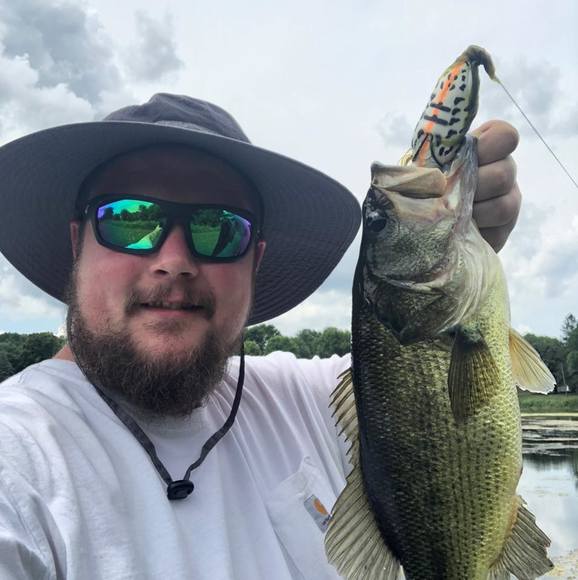 Profile Picture of Steve Wheeler (@steve_wheeler) on Poshmark