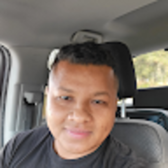 Profile Picture of Emilio Ayala (@emilioayala443) on Poshmark