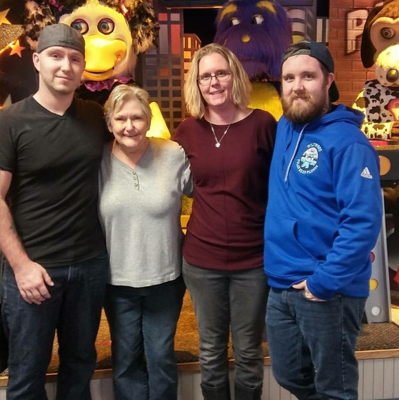 Profile Picture of Patricia Oneill (@patoneill) on Poshmark