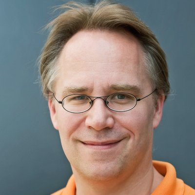 Profile Picture of Dennis Küster (@ComIntDK) on Twitter