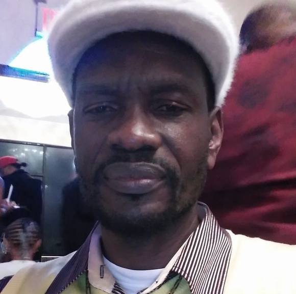 Bertie Douglas - Poshmark Profile Picture of Bertie Douglas (@bertiedouglas) on Poshmark