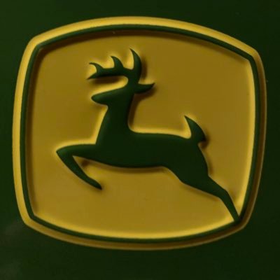 Profile Picture of T Downs (@draculaliv) on Twitter