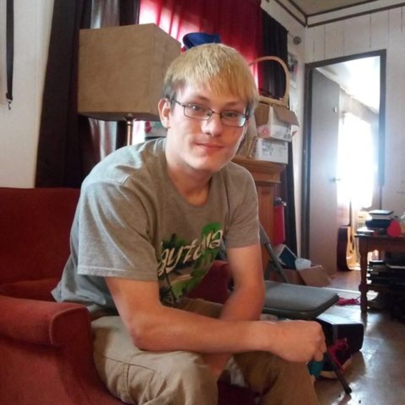 Profile Picture of Steven Schissler (@stevenschissler) on Poshmark