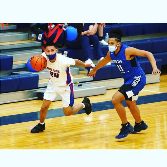 Nickolas Harrison - Poshmark Profile Picture of Nickolas Harrison (@nickolasharriso) on Poshmark