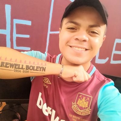 Profile Picture of  🙅Alex Zavala ⚒ (@Alex_6WHU) on Twitter