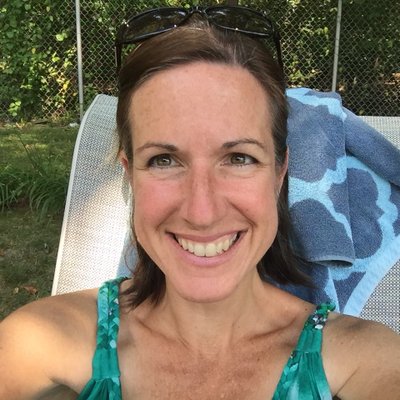 Profile Picture of Gina Stack (@ginalstack) on Twitter