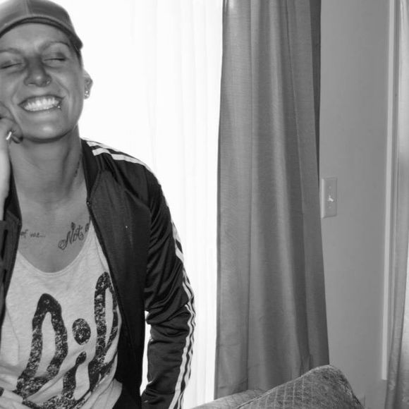 Profile Picture of Lesley Macchiaverna (@lmacc23) on Poshmark